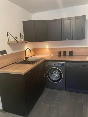 Holiday home Maison Avec Jardin A 8 Min De L'Aeroport Saint-Victoret
